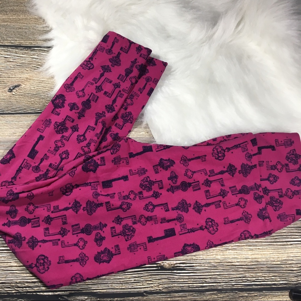 3LuLaRoe OS Pink Key/heart/geometric Leggings
